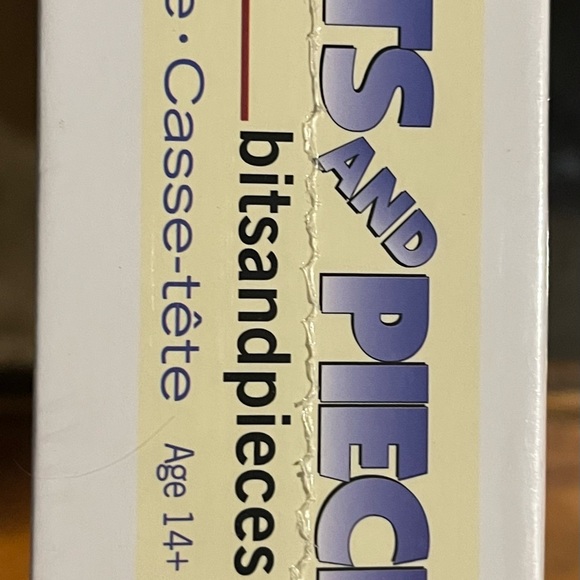 NWT 1000 Piece Puzzle Cardinals - Picture 4 of 4